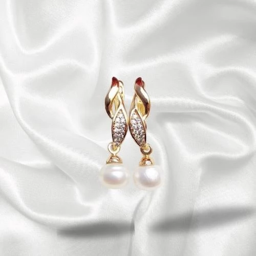 Anting mutiara